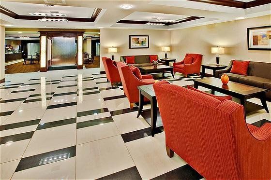Rodeway Inn Conference Center Крофърдсвил Интериор снимка